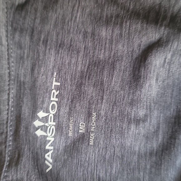 University of Alabama sweater size Medium - Picture 3 of 3